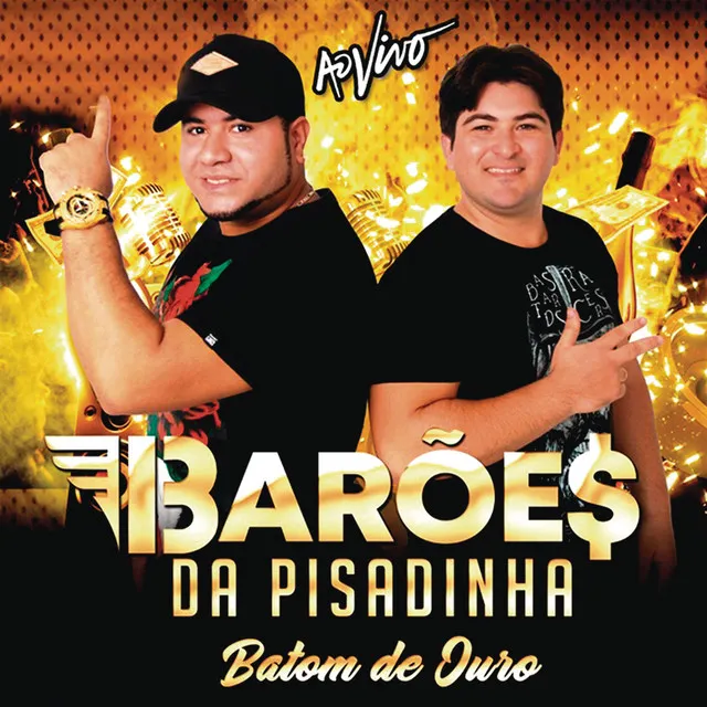 Escondido Dos Seus Pais