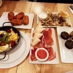Tapas 44