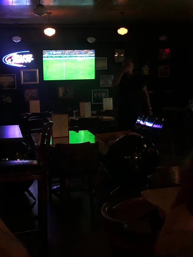 Mike's Pub