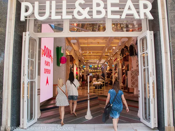 Pull And Bear