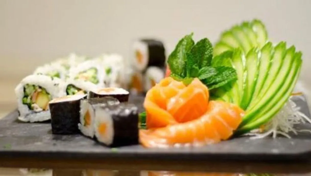 Art & Sushi