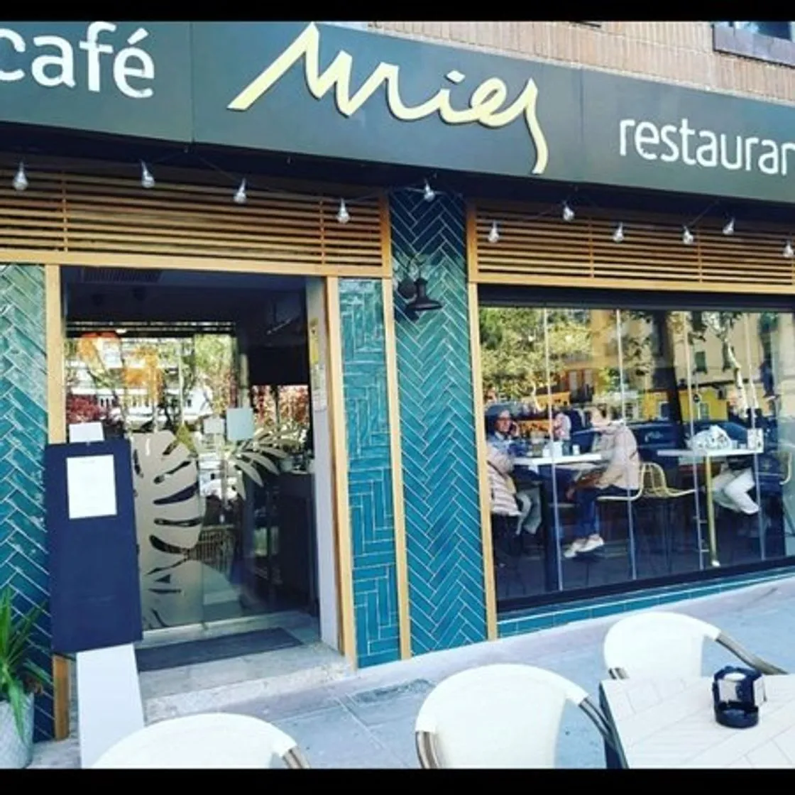 Café Mies