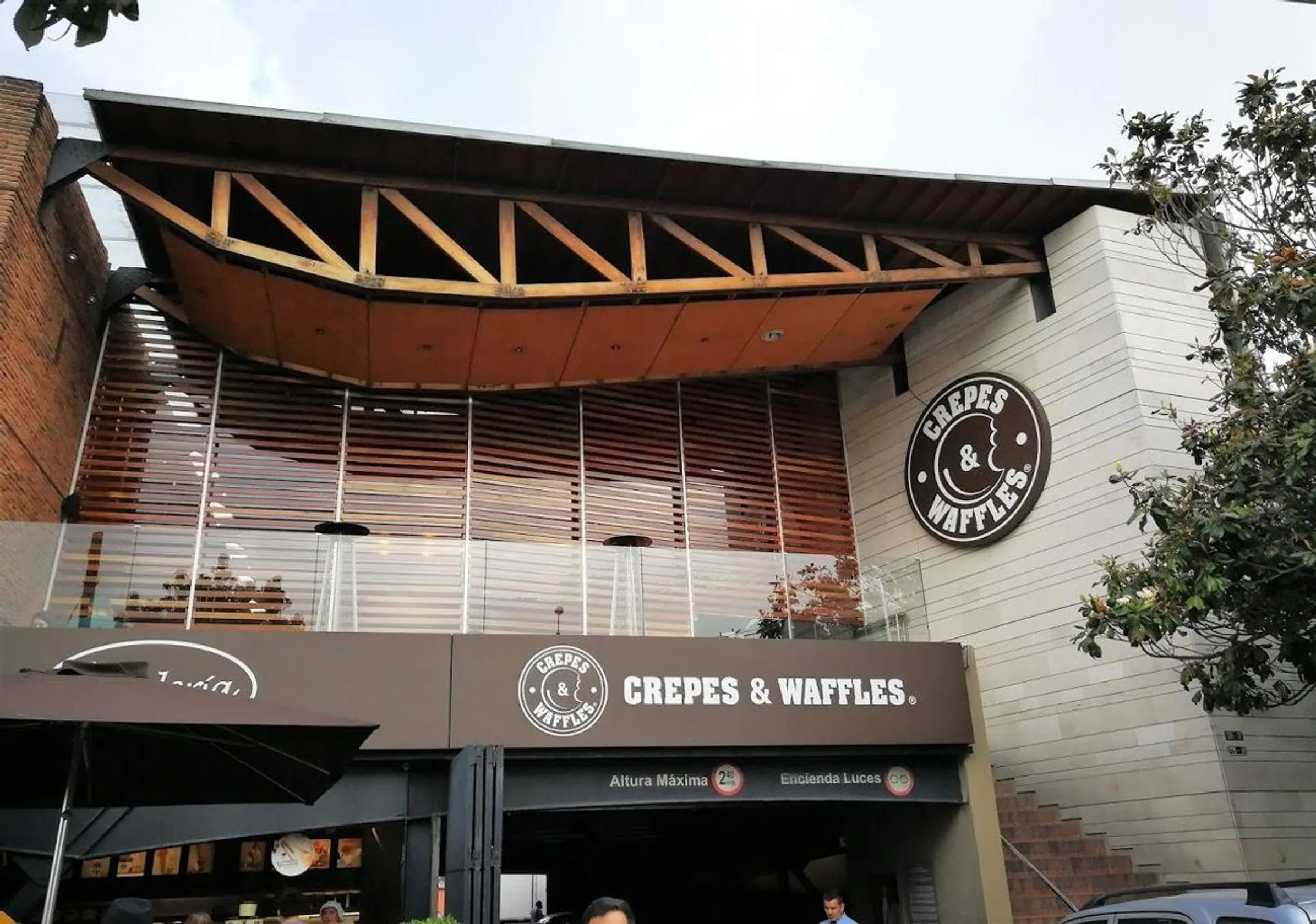 Crepes & Waffles Cedritos