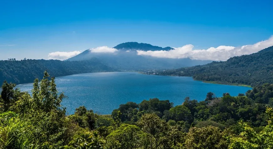 Danau Buyan