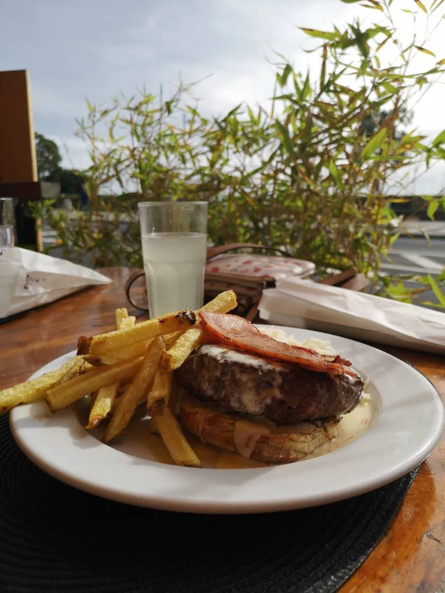 A Colmeia Restaurante