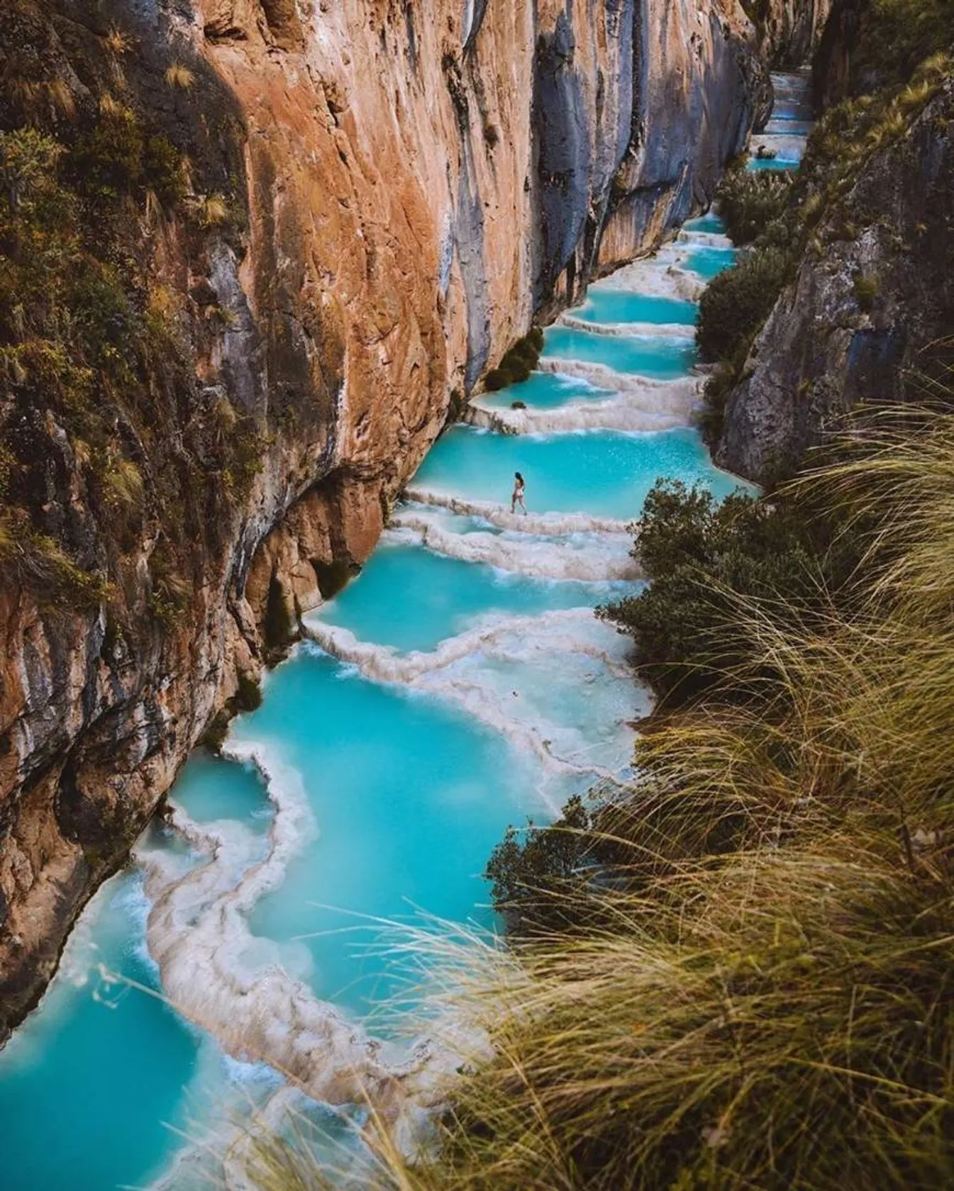 Millpu aguas turquesas de Ayacucho-Perú