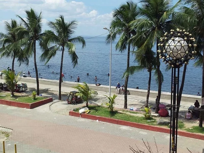 Manila Baywalk