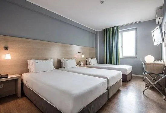 Clip Hotel
