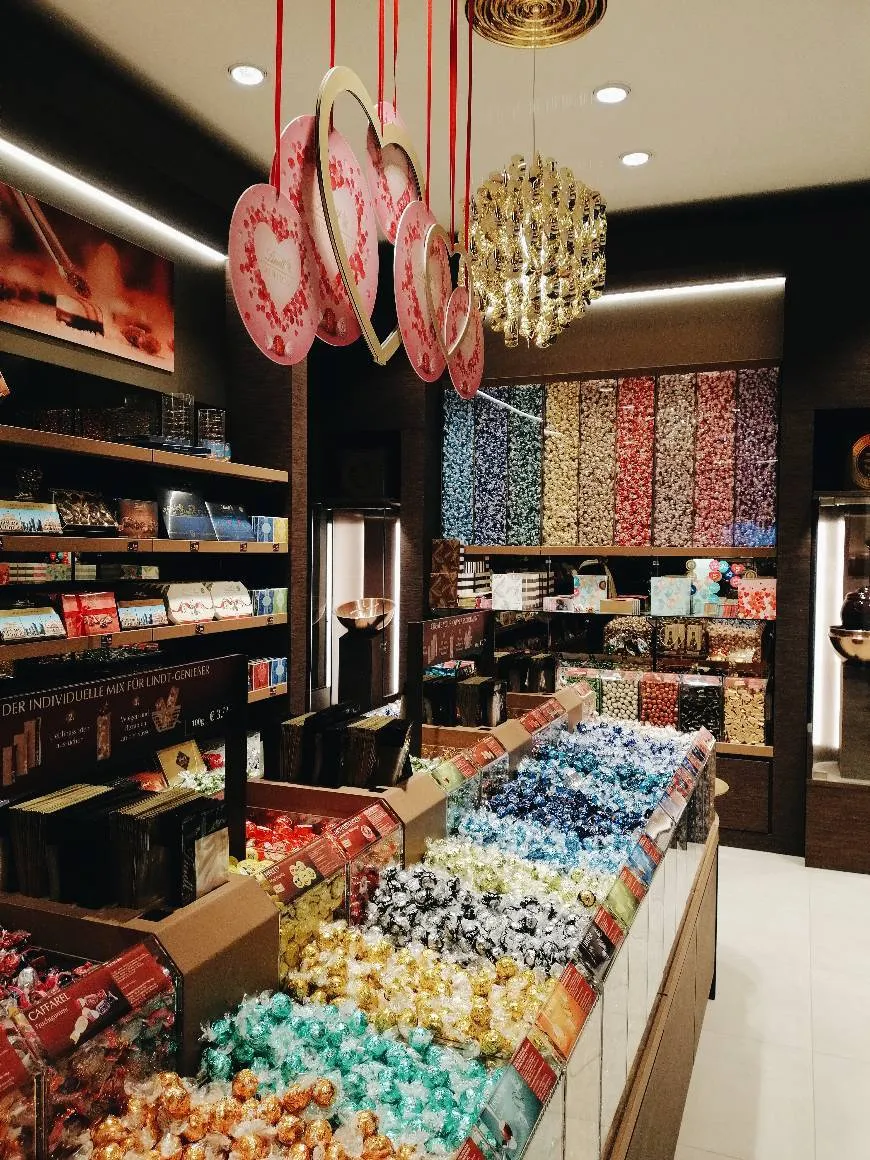 Lindt