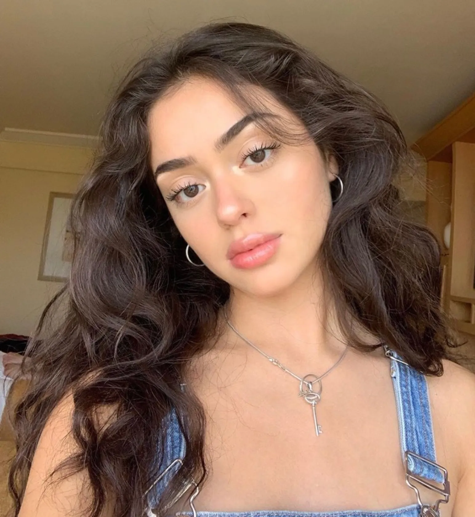 Nailea Devora