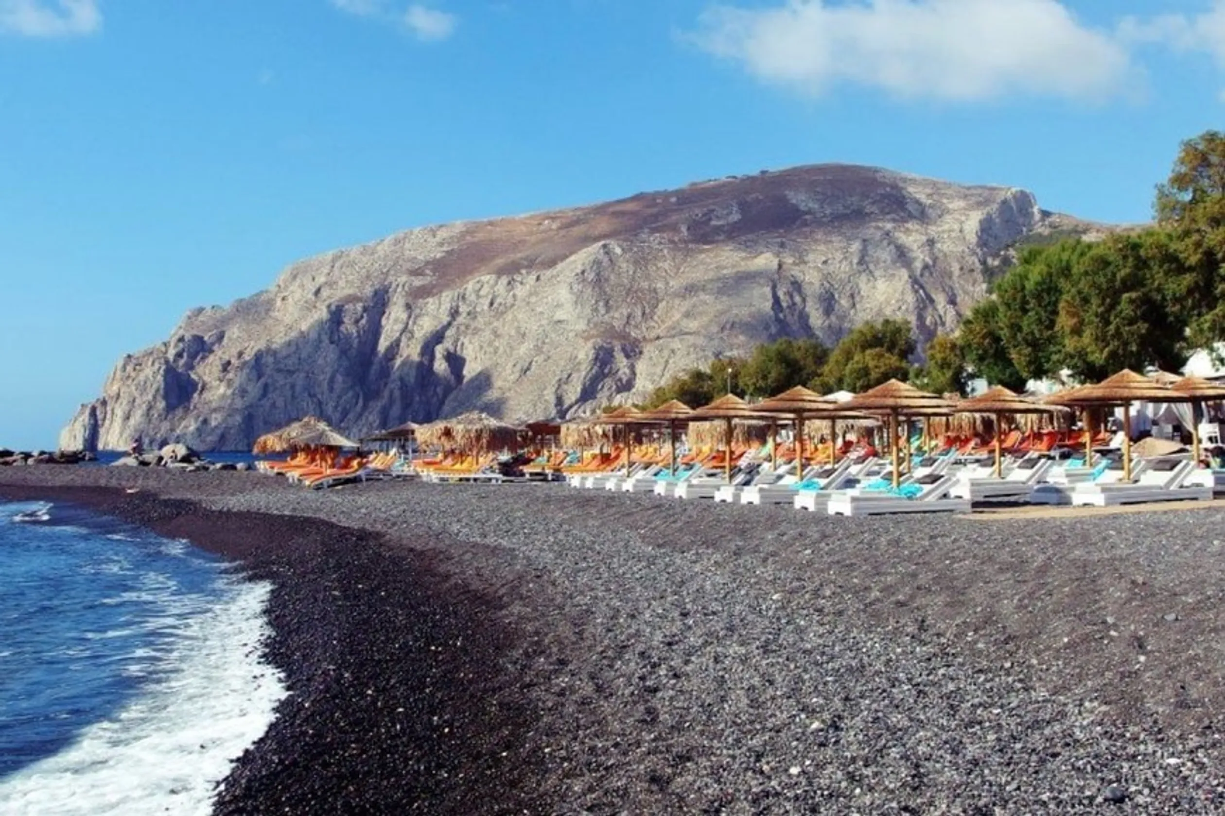 Kamari Beach
