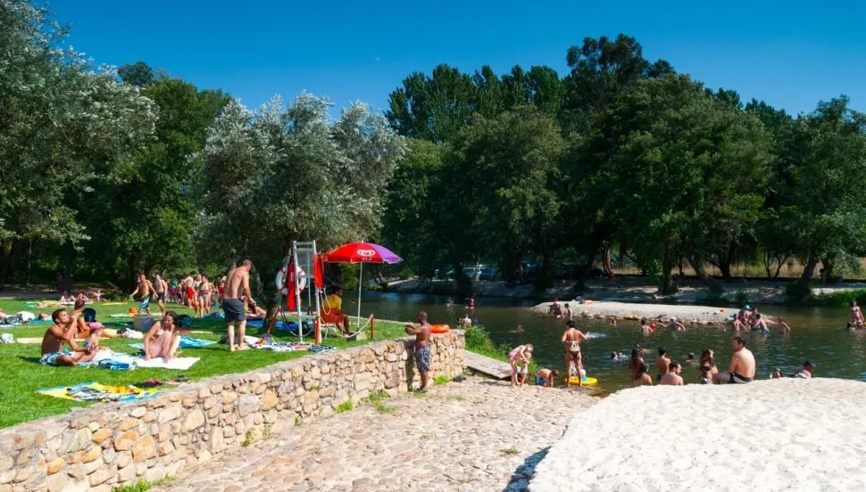 Praia Fluvial das Canaveias