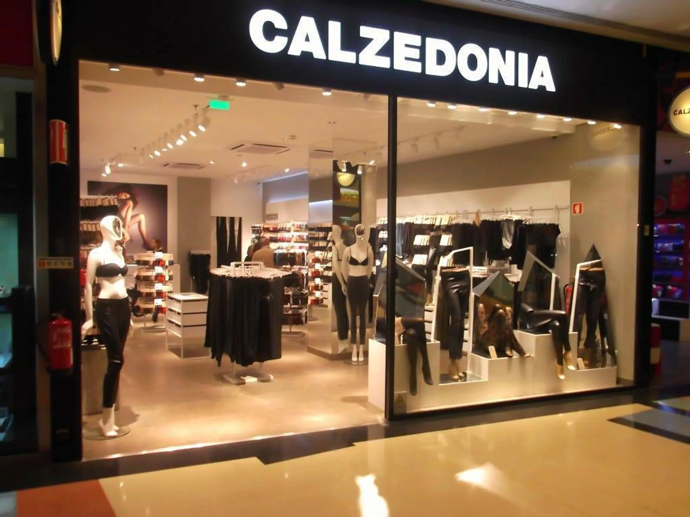 Calzedonia