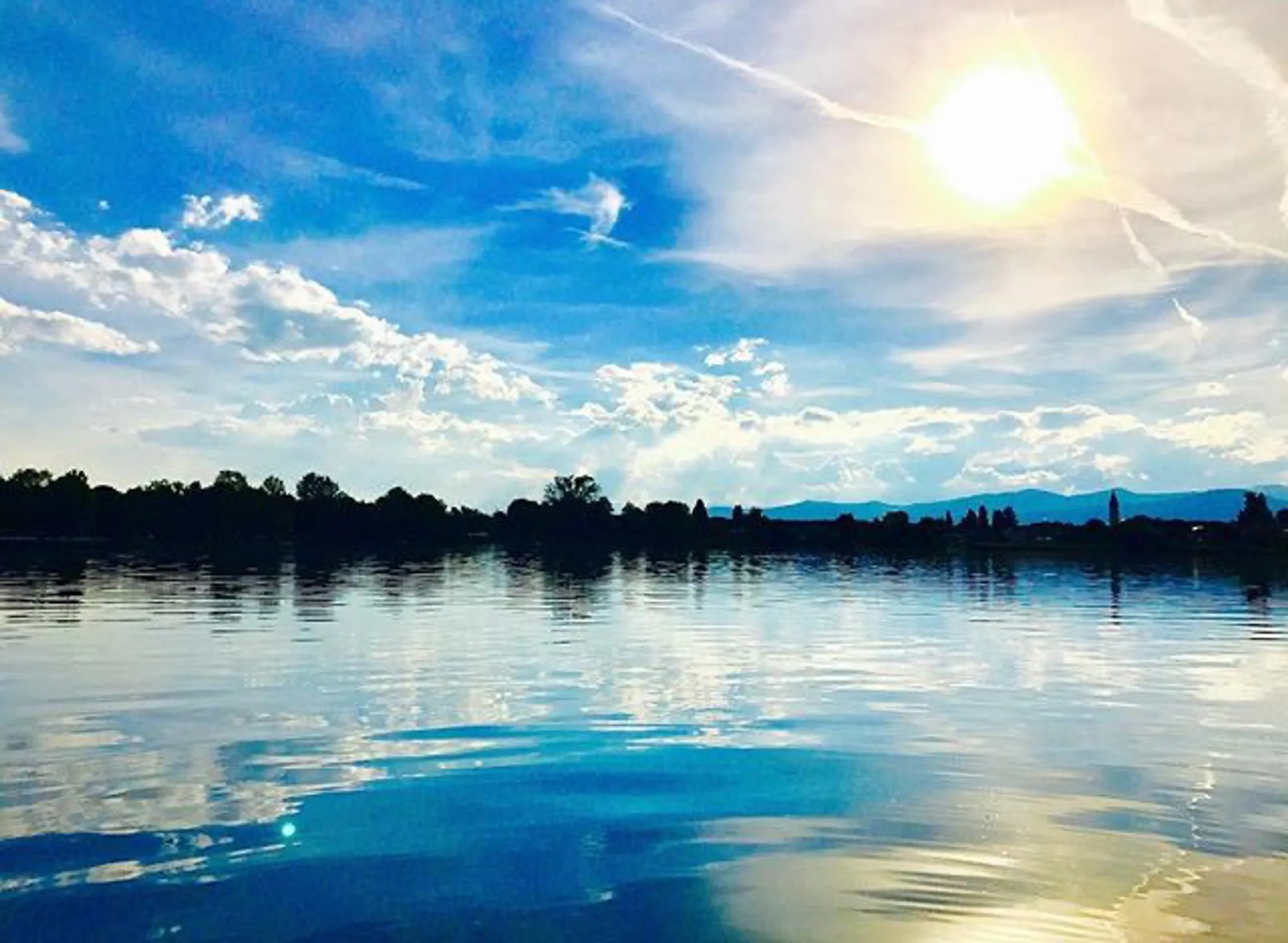 Lago di Monate
