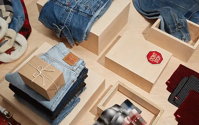 Levi's