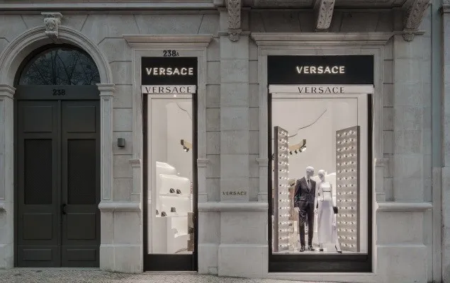 VERSACE