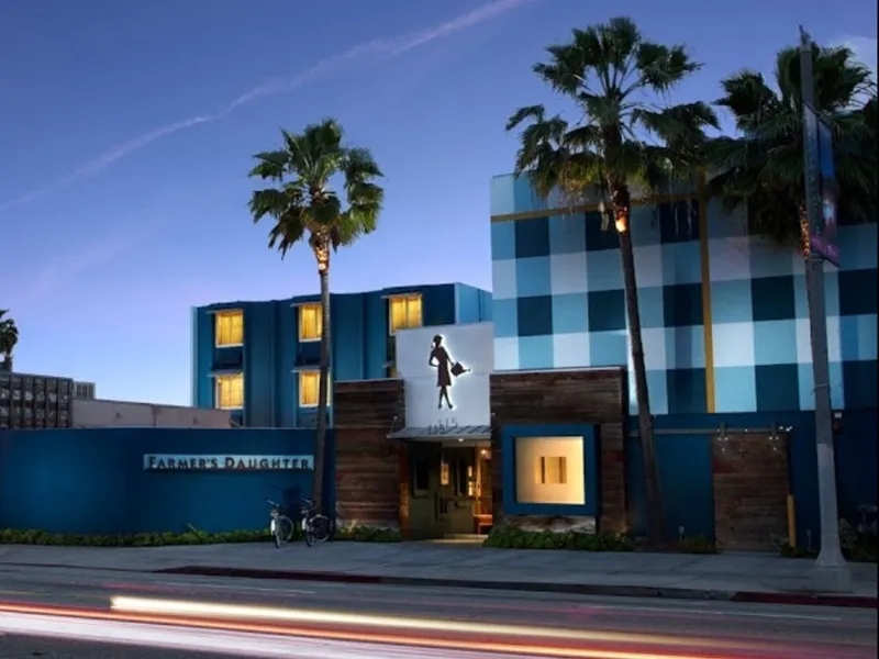Farmer's Daughter Hotel