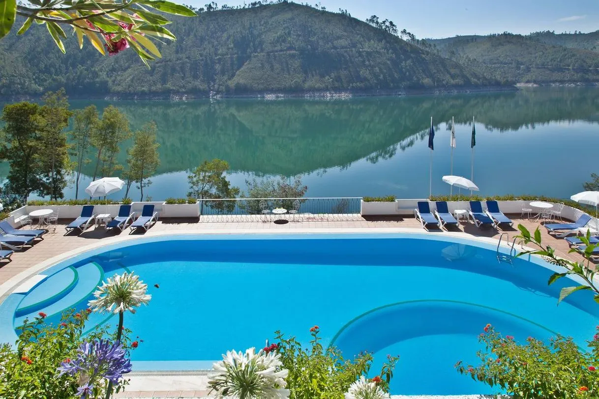 Hotel Lagoa azul