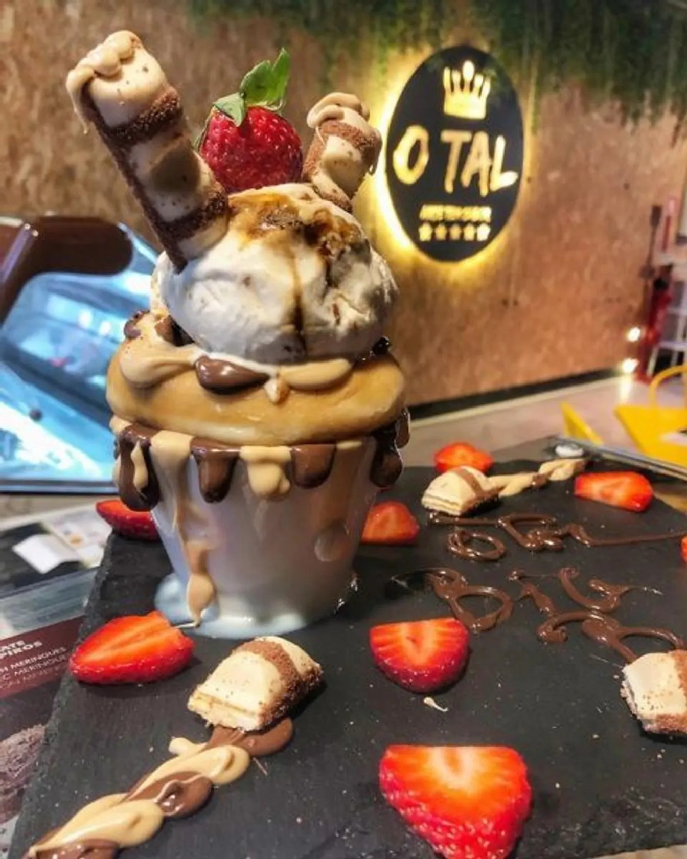 O TAL - ALMADA
