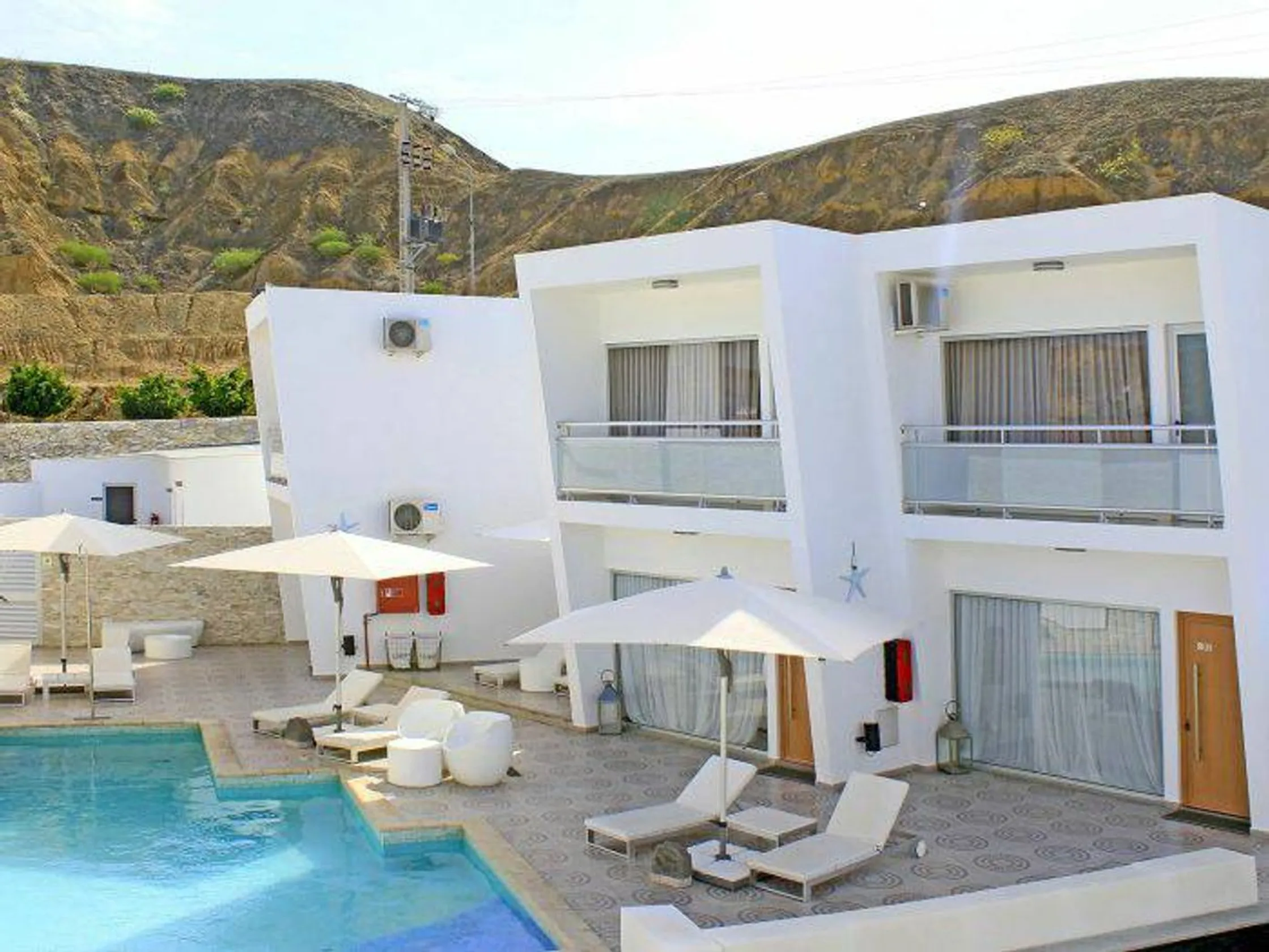 HOTEL DUAS FACES