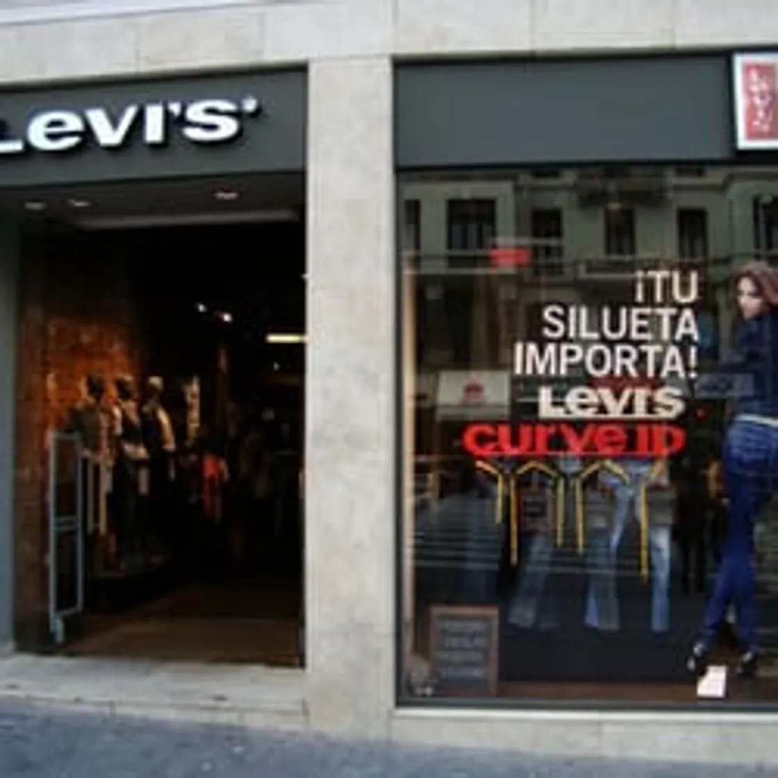 Levis