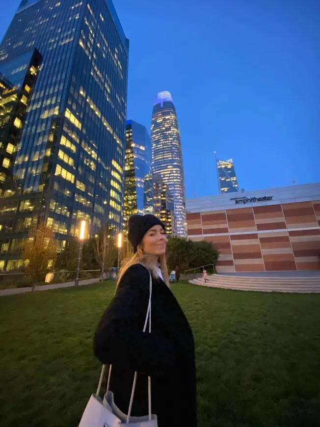 Salesforce Tower