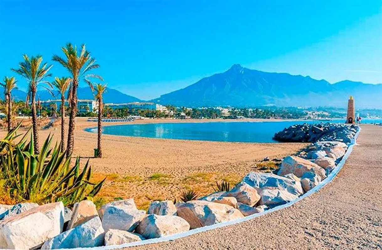 Playa Puerto Banús