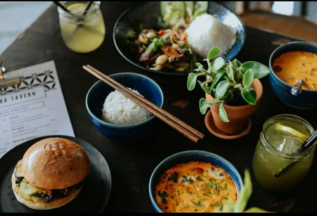 momotaro tavern