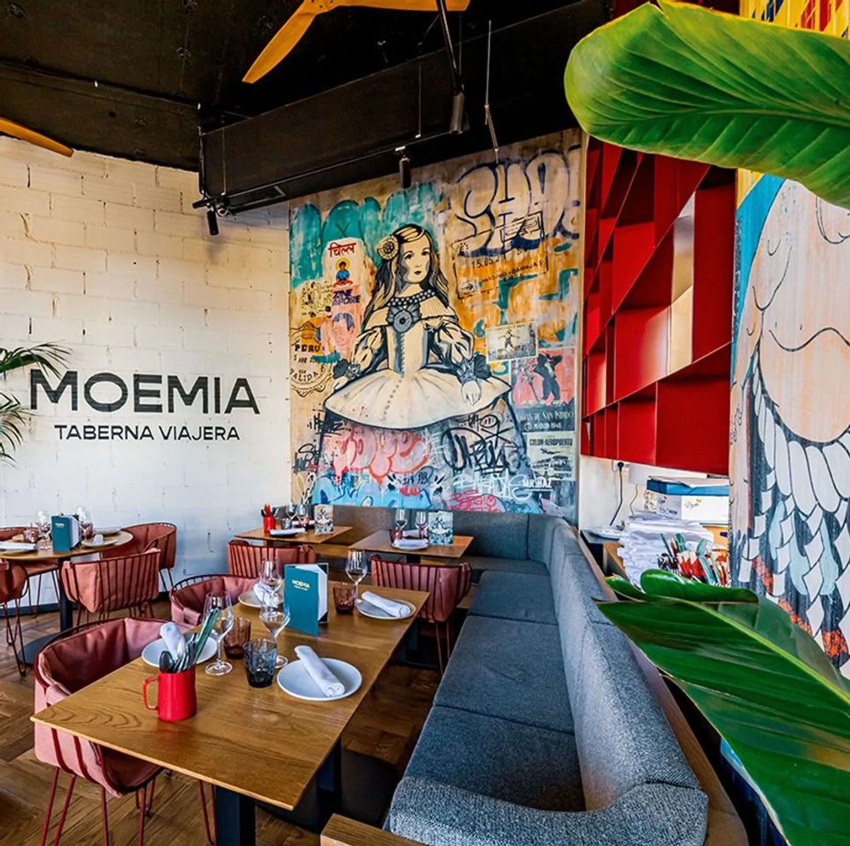 Moemia Taberna