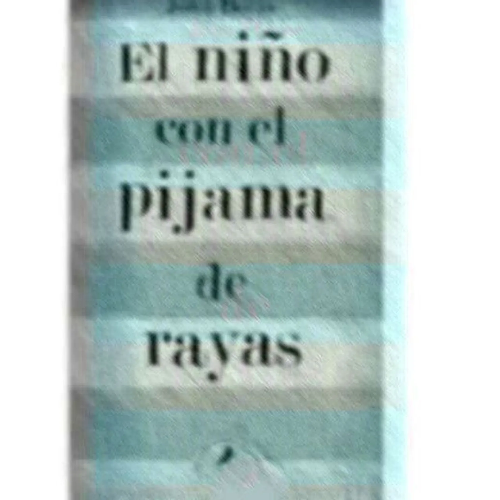 El niño con el pijama de rayas