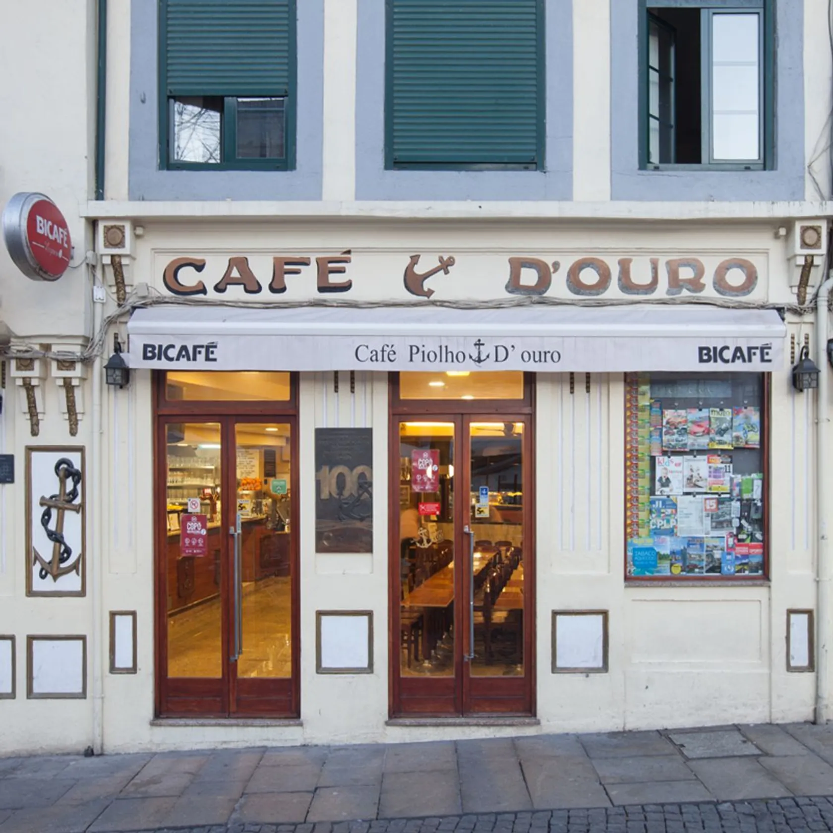 Café Piolho / Âncora d'Ouro