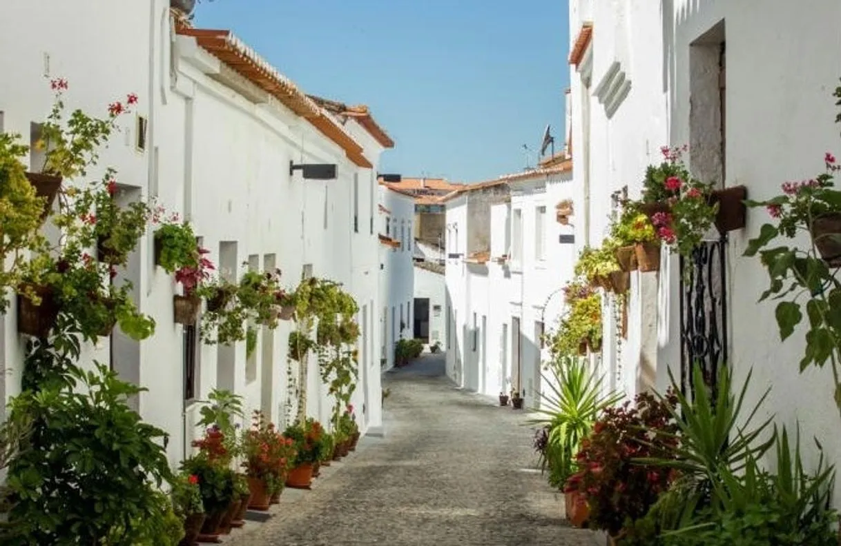 Moura