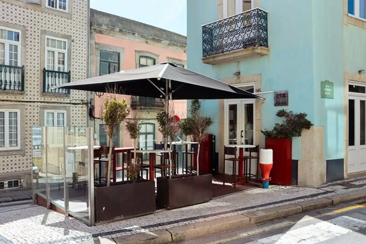 Bar Tolo