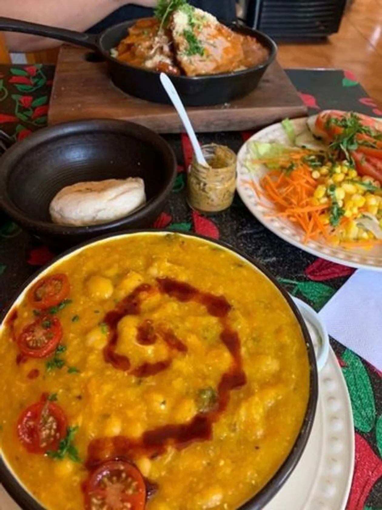 Na Que Ver, Cocineria Chilena