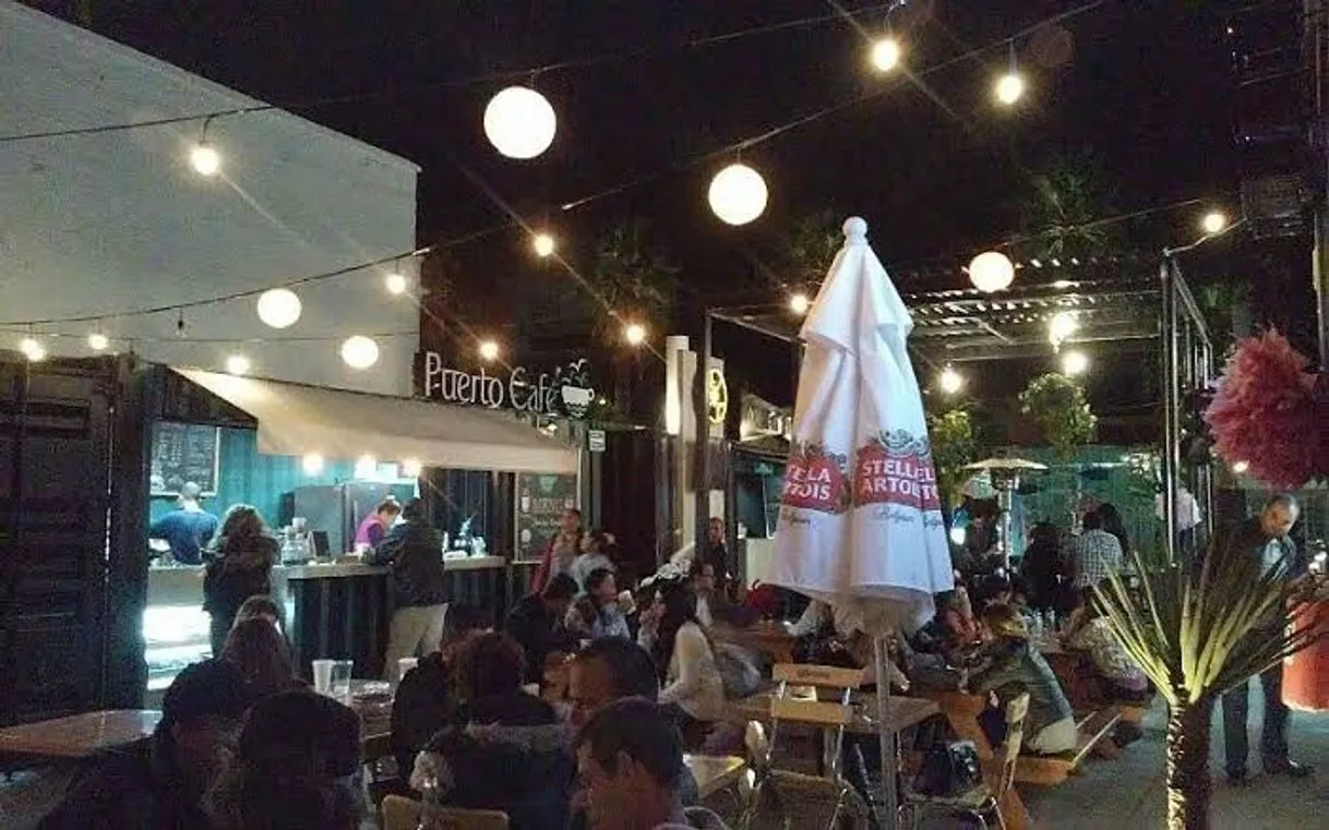 Trendy Caffe