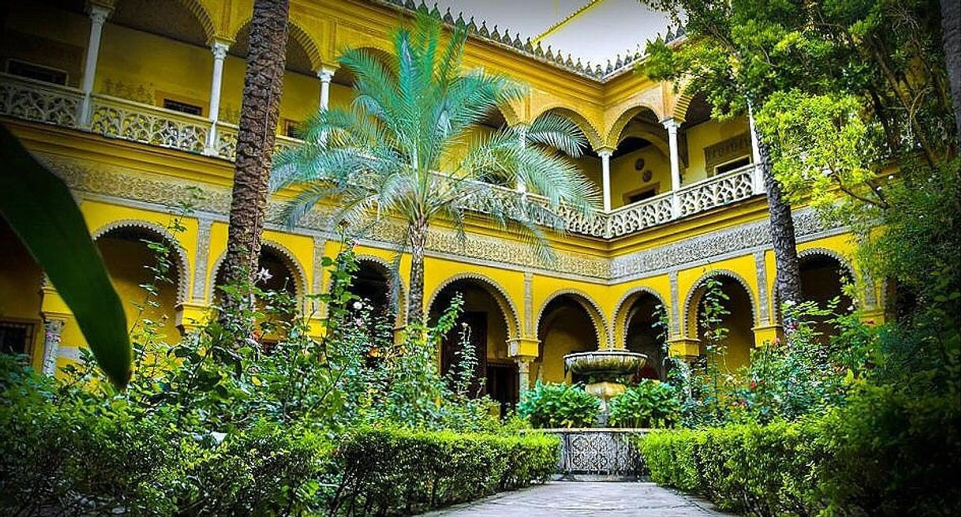 Palacio de las Dueñas