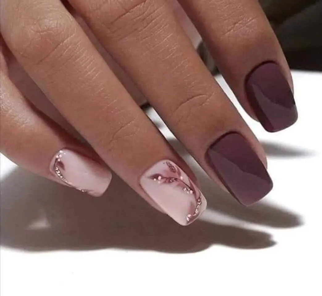Nails 21