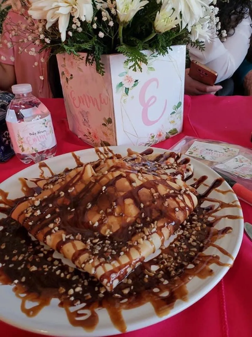 El Caprichito Café