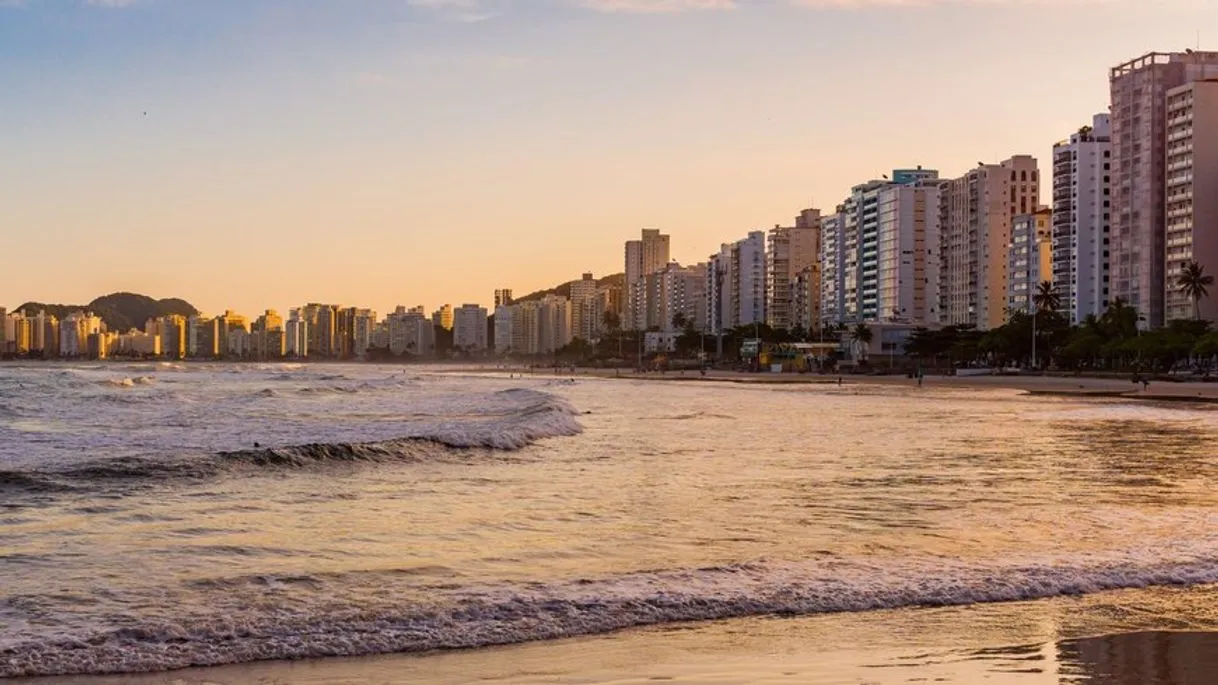 Praia das Astúrias