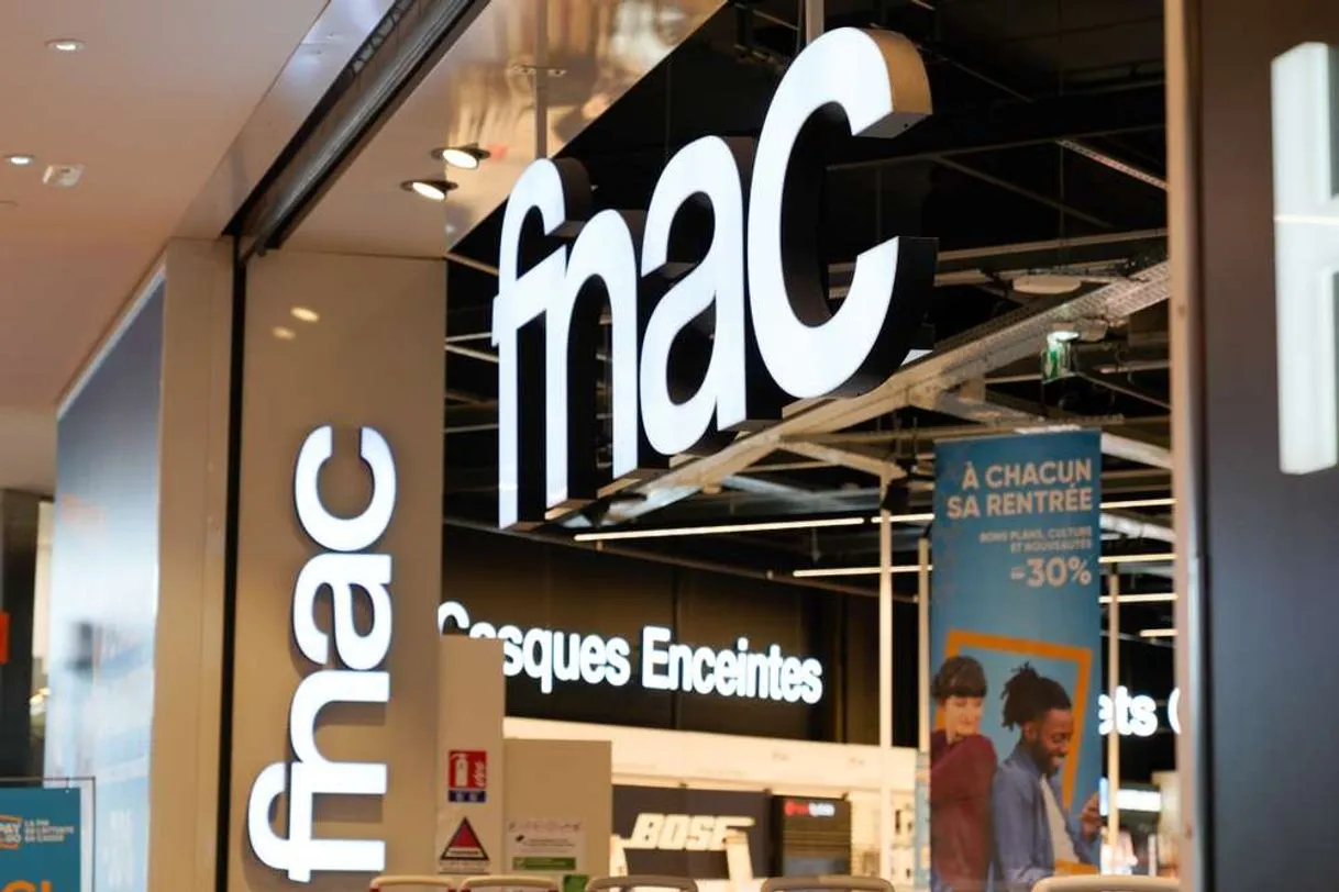 FNAC