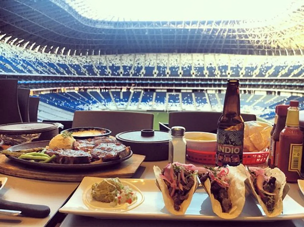 Azul Restaurant Bar