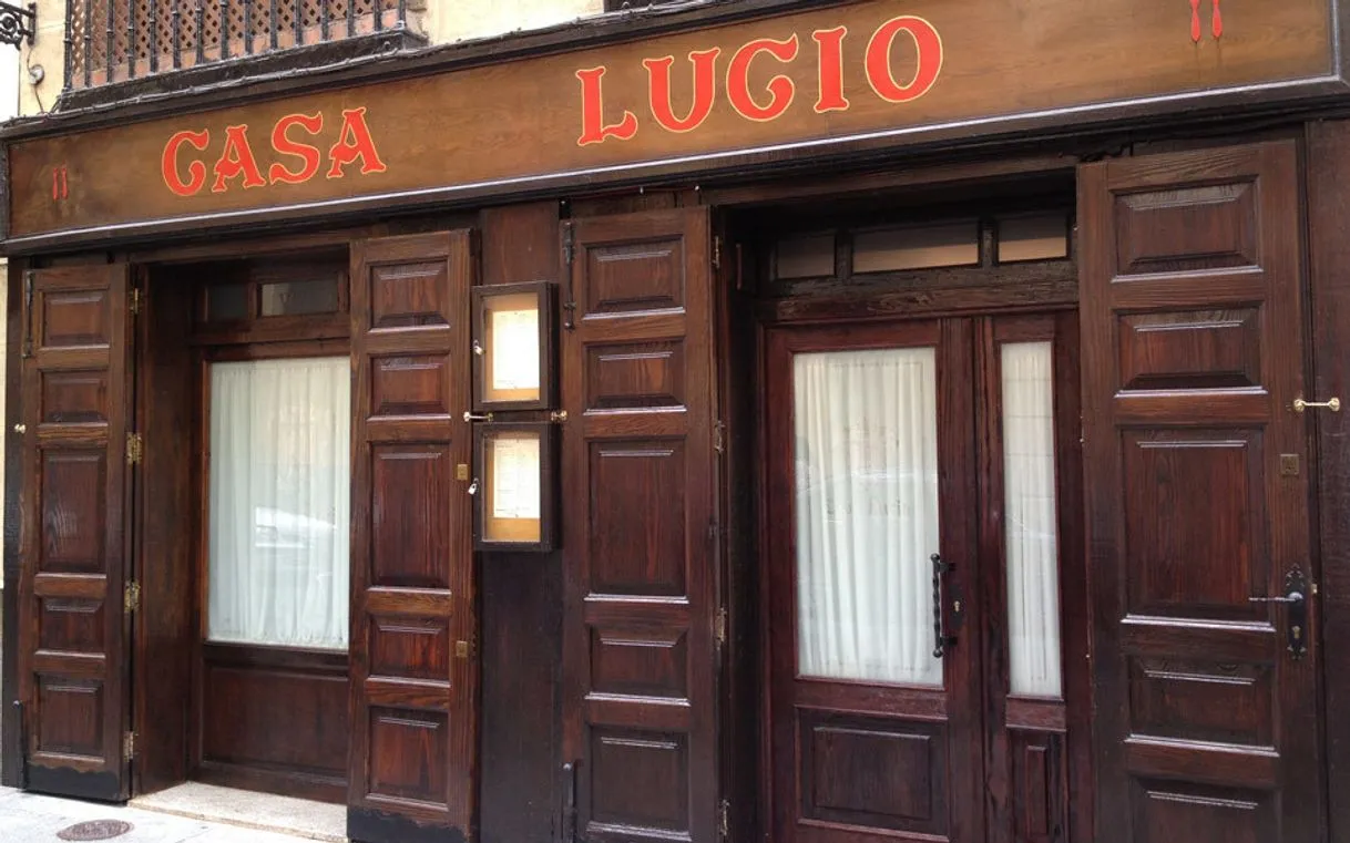 Casa Lucio