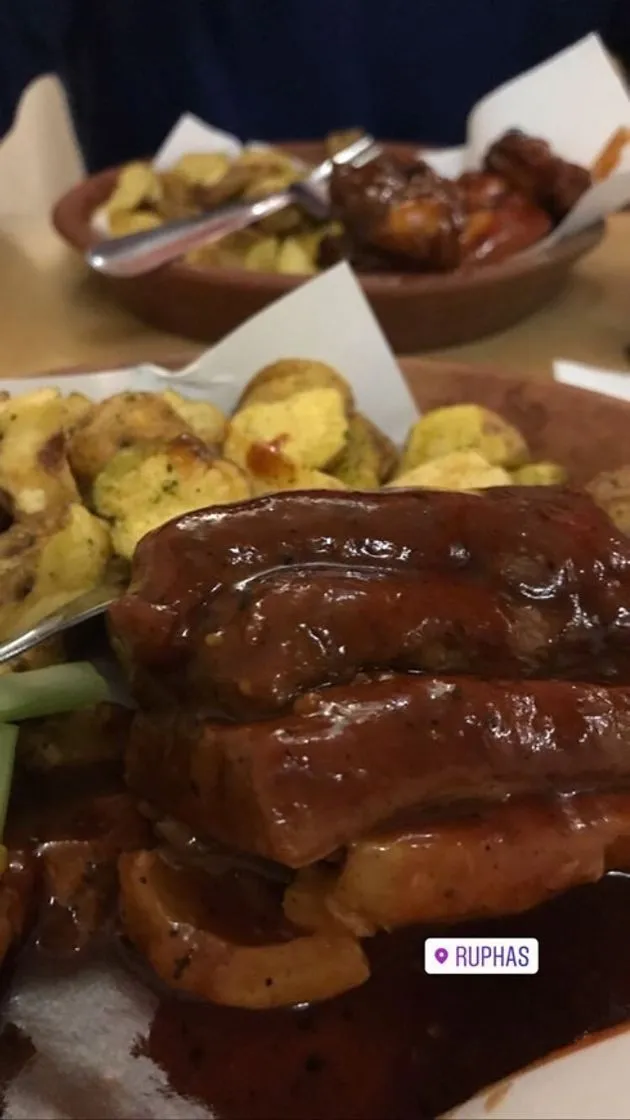 Ruphas Diner - Av Tullumayo