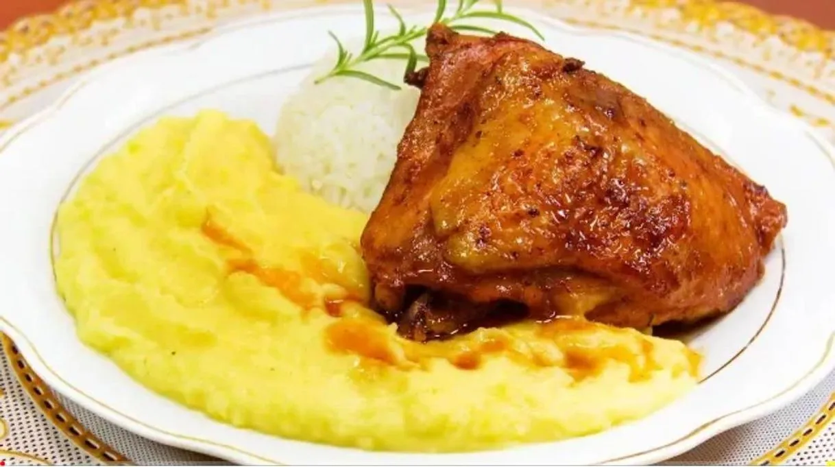 Pollo al Horno con Pure de Papas