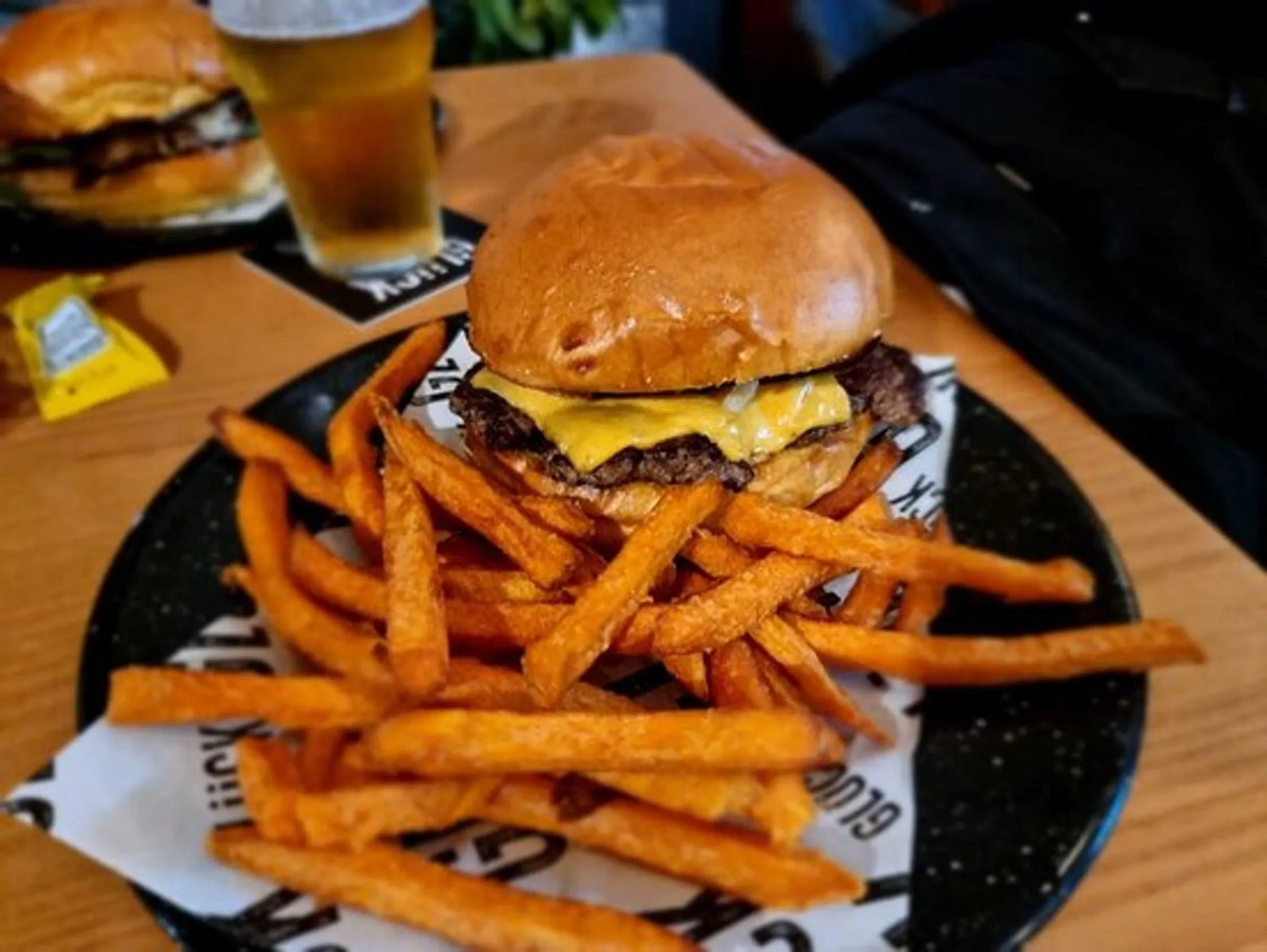 Klüg Burgers