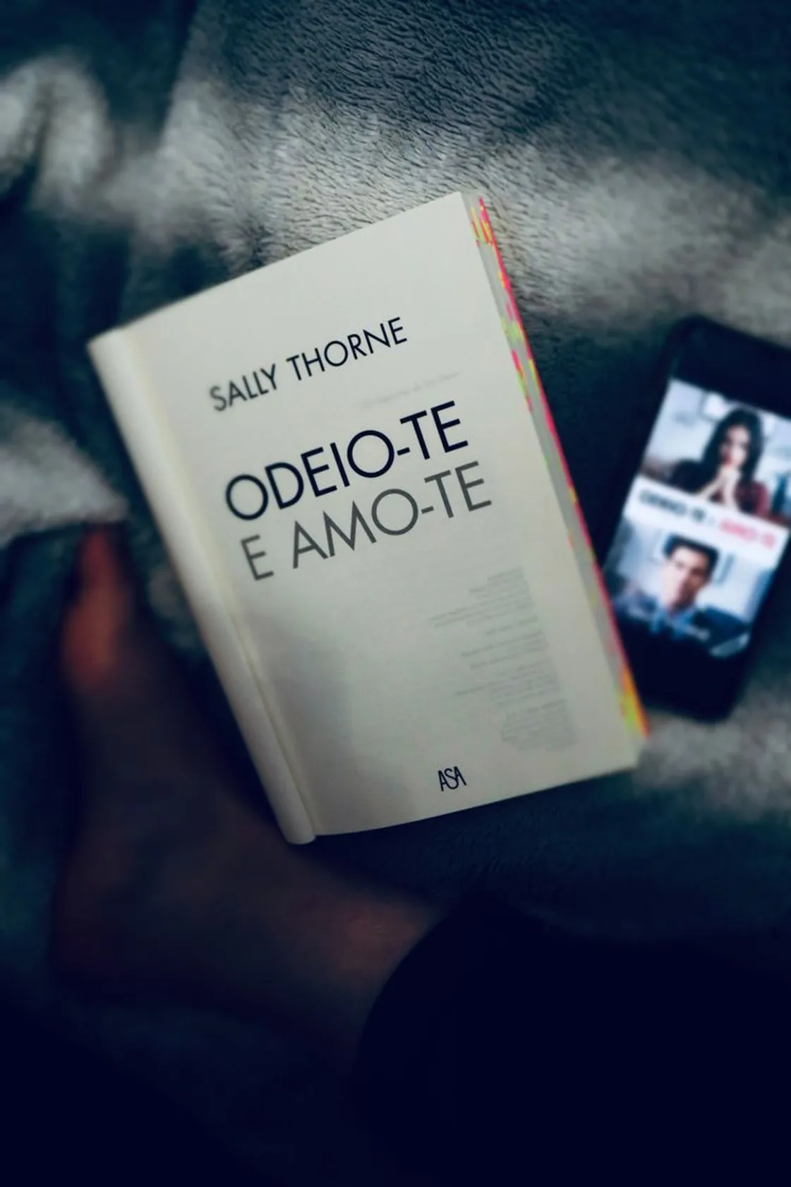 โOdeio-te e Amo-teโ