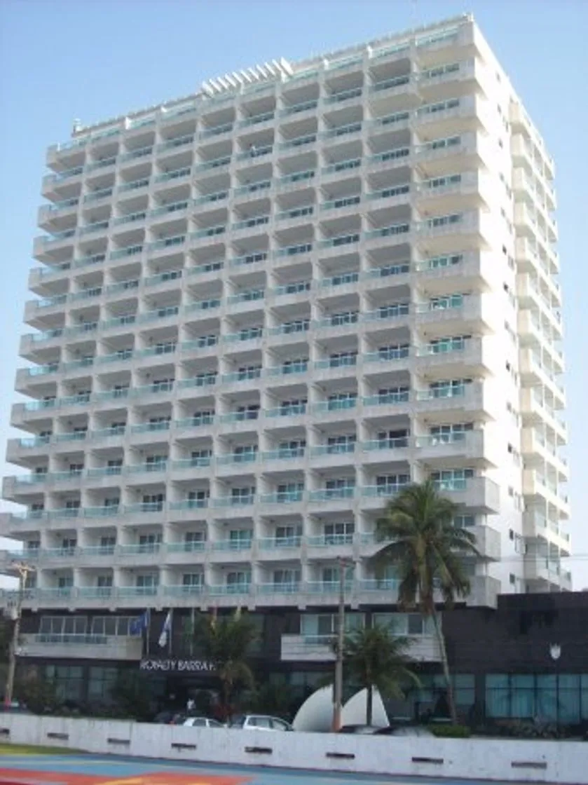 Royalty Barra Hotel