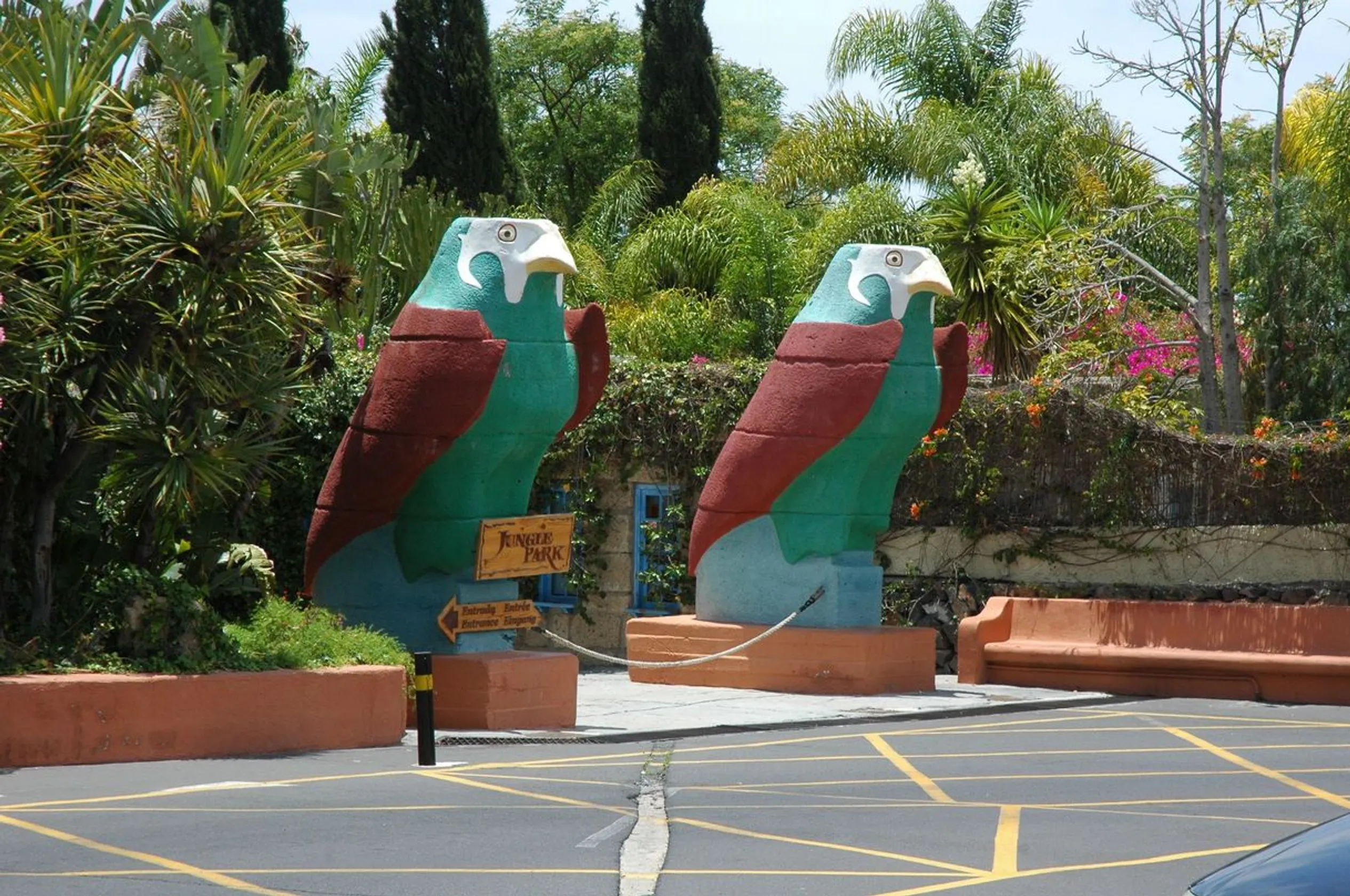 Las Águilas Jungle Park