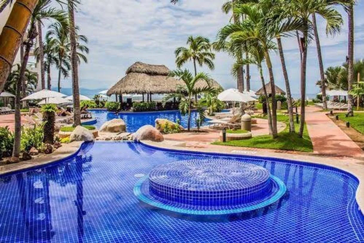 Plaza Pelicanos Club Beach Resort