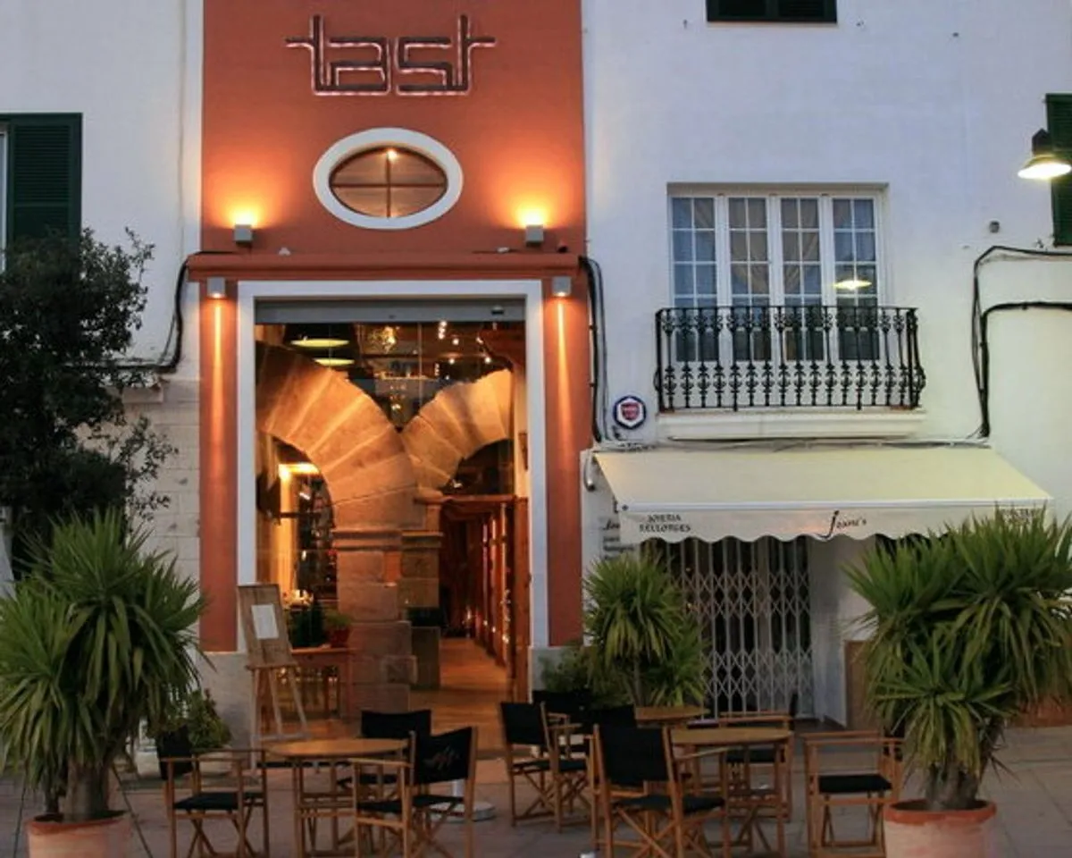 Restaurant Tast